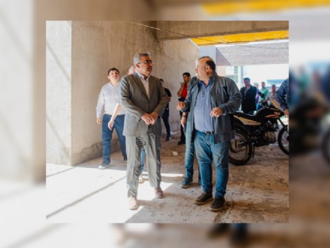 Raúl Jalil visitó la obra del nuevo edificio para el IES "Sebastián Corpacci"