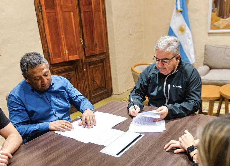 Antofagasta de la Sierra adquirirá maquinaria con fondos provinciales para el mantenimiento de caminos turísticos